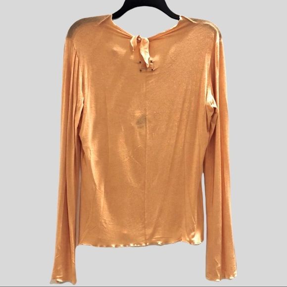 🆕 Krizia Peach Top🔥 - Picture 4 of 16